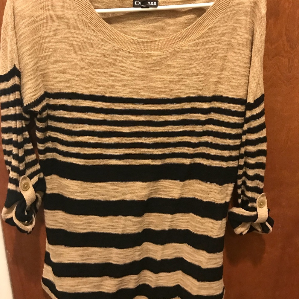 EXPRESS SWEATER!